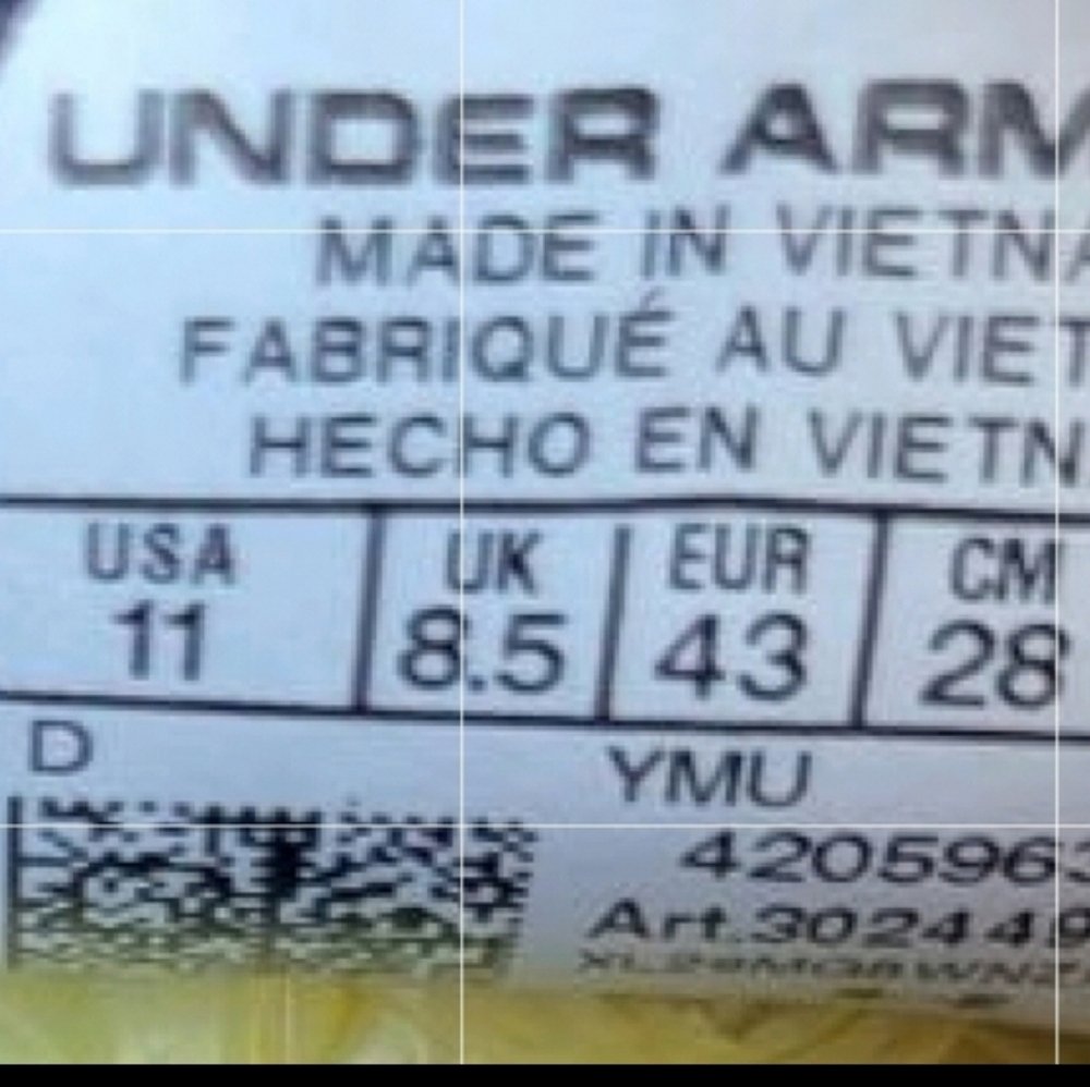 Wide Under Armour Charged Escape Athletic Run Tennis Shoe Sneaker Black Women 11 - Picture 7 of 9